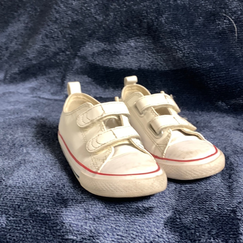 Converse ALL STAR Kids Velcro Shoes